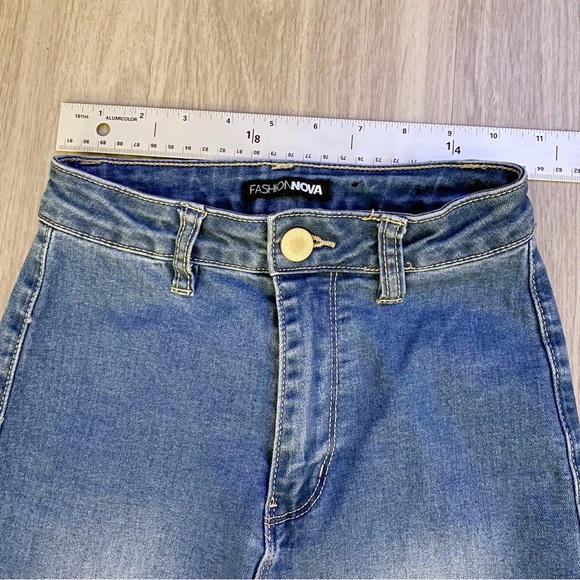 Valentina High Rise Flare Jeans - Picture 4 of 5